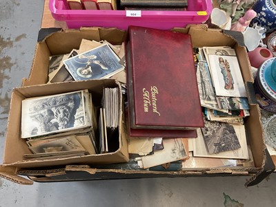 Lot 605 - Box of postcards including an album