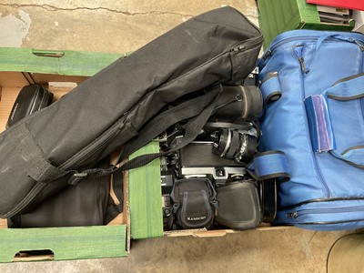 Lot 171 - Collection of camera equipment, sighting scope etc