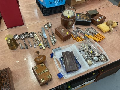 Lot 756 - Collection of mixed boxes and cutlery