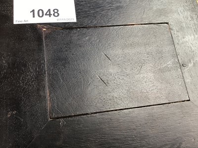 Lot 1048 - Chinese stand