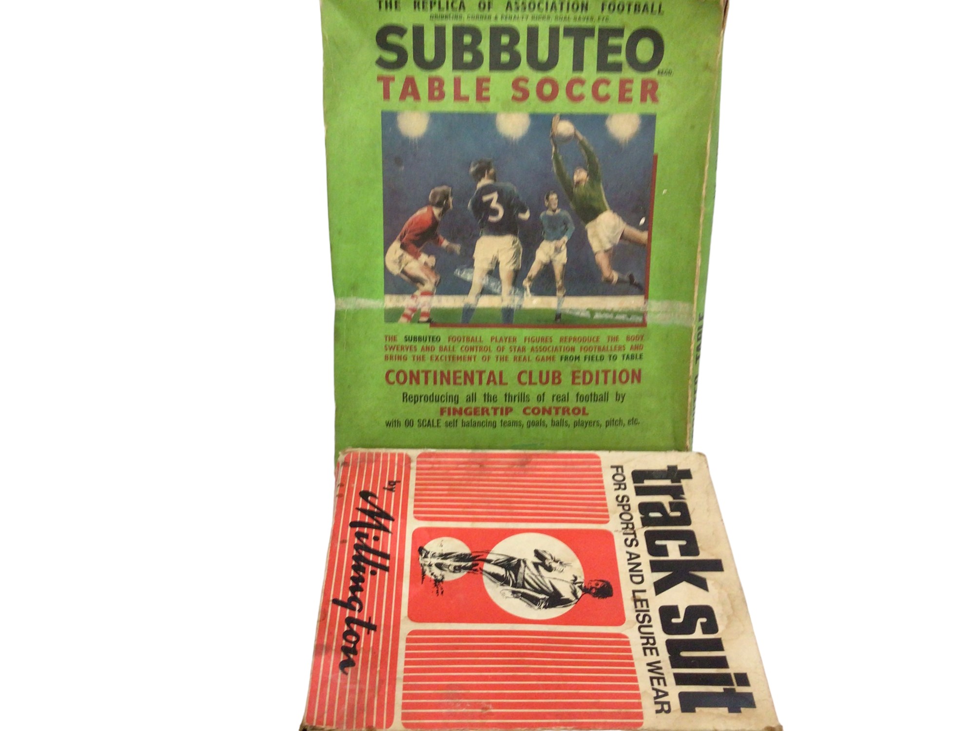 Lot 1998 - Box of Subbuteo and accessories including