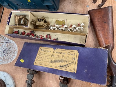 Lot 472 - Diecast Miniature Coronation Coach by Johillco in original box