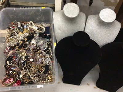 Lot 1105 - Box of costume jewellery, together with various display busts, stands etc