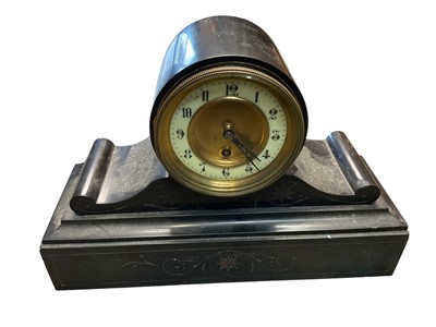 Lot 151 - Black slate mantel clock