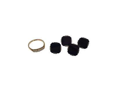 Lot 62 - Set of four 18ct gold mounted black onyx dress studs and 18ct gold diamond ring