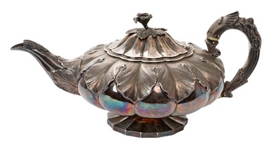 Lot 498 - George IV silver teapot