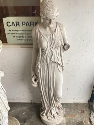 Lot 1386 - Garden statue depicting Grecian figure