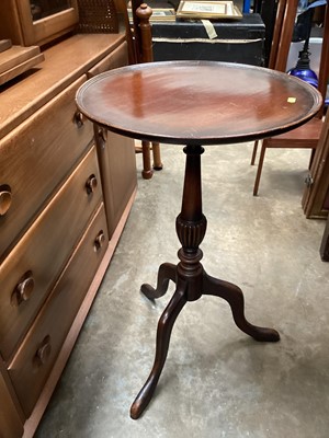 Lot 1231 - Two Georgian style wine tables