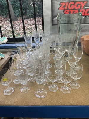 Lot 19 - Set of six Waterford crystal glass, Waterford vase and other cut glass