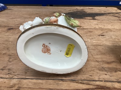 Lot 104 - Two similar late 19th century Moore Bros. porcelain sweetmeat baskets decorated with cherubs and gilt ornament, Greek Key pattern to footrims, stamped and impressed marks, 16.5cm high