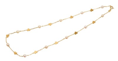 Lot 701 - 18ct gold and cultured pearl necklace with heart shape links