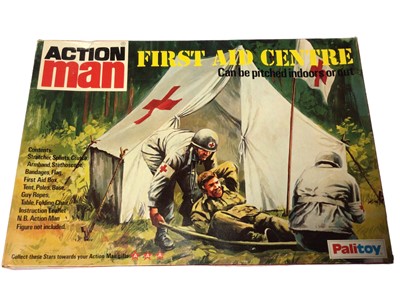 Lot 12 - Palitoy Action Man First Aid Centre, boxed No.64708 (1)