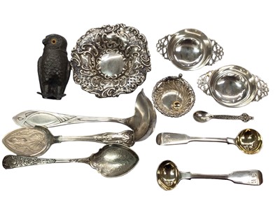 Lot 1063 - Silver pierced dish, pair of miniature silver quaich, small silver salt, two silver salt spoons, pair of silver condiment spoons, novelty pewter owl pepperette and three plated spoons