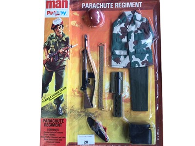 Lot 28 - Palitoy Action Man Parachute Regiment Outfit (1970-1983), in locker box packaging No.34301 (1)