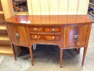 Lot 1281 - Good quality Georgian style Redman & Hales mahogany crossbanded bowfront sideboard