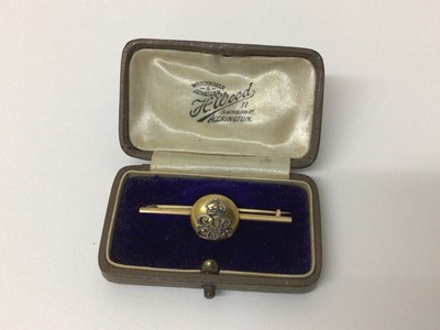 Lot 87 - Antique yellow metal brooch in box