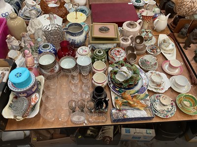 Lot 606 - Collection of mixed ceramics and glassware to include a Poole Pottery coffee set.