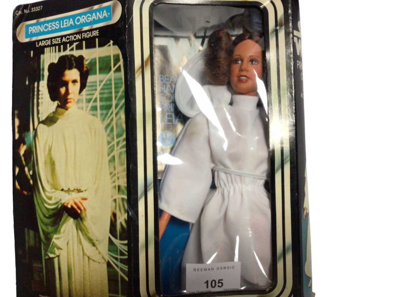 Lot 105 - Palitoy Star Wars Princess Leia Organa 11 1/2" action figure, in window box No.33327 (1)