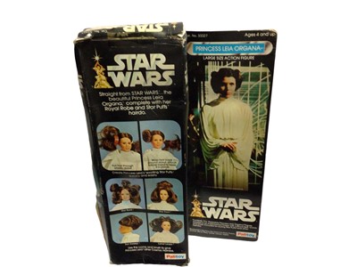 Lot 105 - Palitoy Star Wars Princess Leia Organa 11 1/2" action figure, in window box No.33327 (1)