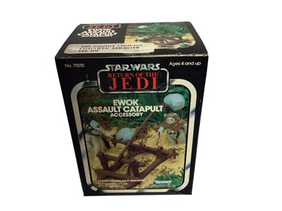 Lot 119 - Kenner Star Wars Return of the Jedi Radar Laser Cannon No.93440 & Ewok Assault Catapult No.71070, box sellotaped (Ewok with Palitoy Sticker) (2)