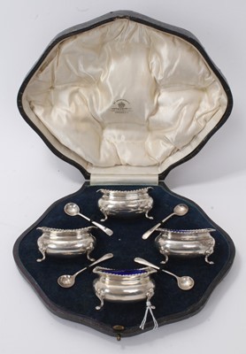 Lot 405 - Set of four salts with associated spoons, Mappin and Webb 1913/14 in original silk lined case