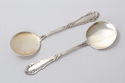 Lot 404 - Pair of boxed Danish silver vegetable servers, Christian F Heise, Copenhagen 1916/18