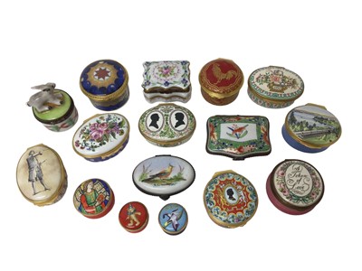 Lot 523 - Collection of Halcyon days enamel and other boxes