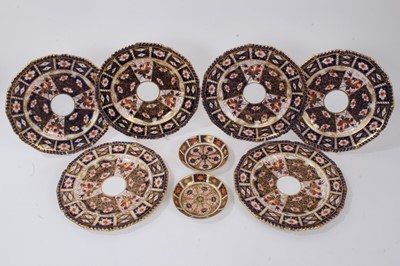 Lot 315 - Small collection of Royal Crown Derby Imari pattern dishes