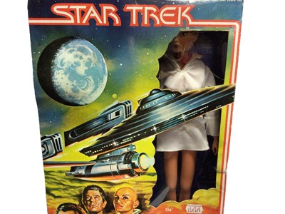 Lot 136 - Mego Corp 5 Face Star Trek Lila 12 1/2" action figure, in window box No.91210/4 (1)