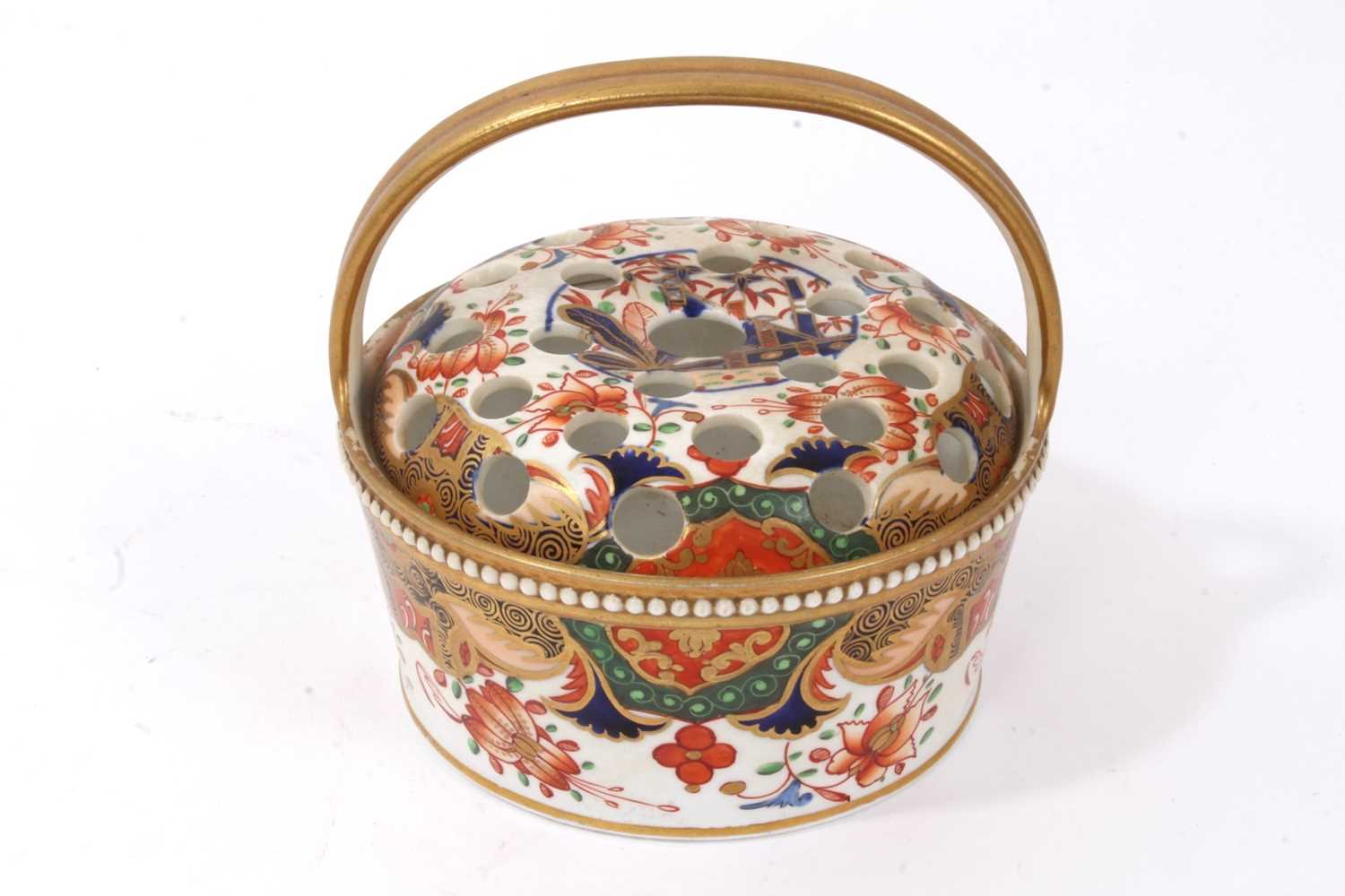 Lot 322 - Lidded Derby basket