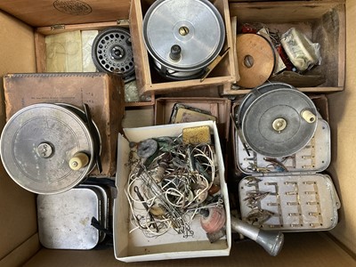 Lot 1218 - P. D. Malloch of Perth fishing reel, three further reels, assorted weights and fishing flies and other realted items