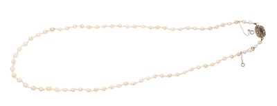 Lot 654 - Antique pearl necklace with a single string of pearls measuring approximately 3.5-4.5mm (not tested for natural origin), on a Georgian gold and seed pearl clasp, 48cm length.