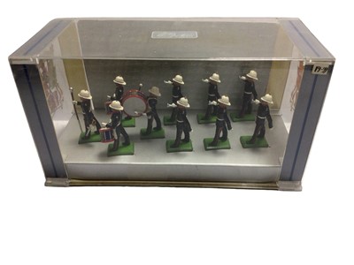 Lot 178 - Britains Deetail Collections in perplex display cases including Royal Marines Colour Party, Royal Marines Drums and Bugles & Scots Guards Drums & Bugles, plus Scots Guards No.7256 and The Queens Si...