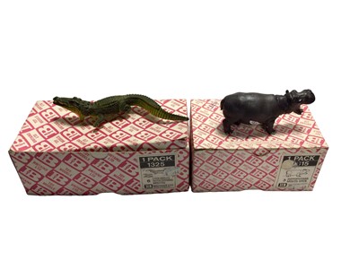 Lot 183 - Britains Pink Trade Boxes including Crocodiles 6 Pack No.1325 (3 items), Hippopotami 3 Pack No.1315 (1 item plus closed mouth version), American Bison 6 Pack No.1354 (1 item), Wildebeest 12 Pack (7...