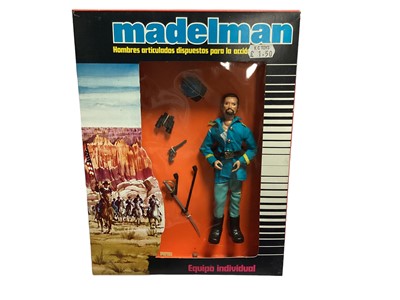 Lot 198 - Madelman Equipo Individual with action figures in window boxes (7 total)