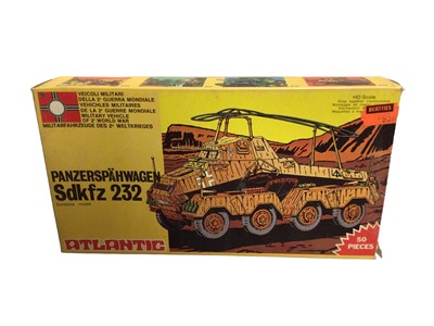 Lot 259 - Atlantic military model kits including Bridging Tank AVLB M-60 No.604, Ontos 6x106 mm No.612, Japanese Tank CHI-HAT97 No.616, Panxerspahwagen Sdkfz 232 No.617, Jagdpanzer PzJgVI Jagdtiger No.619 &;...