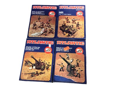 Lot 260 - Atlantic Serie 800 Mini Modellista Soldiers, Weapons & Vehicles (several ducpilcates), all boxed  (26)