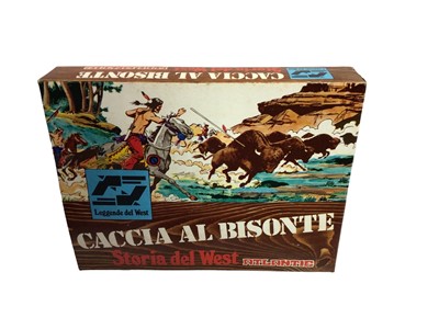 Lot 262 - Atlantic 1:32 Scale Far-West Story Apache Camp No.1206 (x2), Sioux No.1209 (x2), Sioux Camp No.1212 (x3) & Astoria del West Cacciatore al Bistonte (x2), Buffalo Bill No.1202 (x3) & Geronimo Apache...