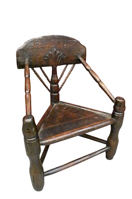 Lot 1639 - 17th century turners' chair