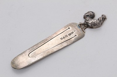 Lot 534 - Edwardian silver bookmark with applied cockerel mount, (Birmingham 1907), maker Sampson & Mordan, stamped Rd. 496201, 8.7cm in length.