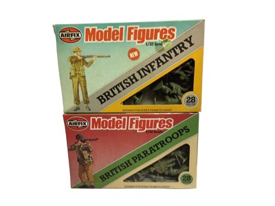 Lot 276 - Airfix 1970's 1:32 Scale Model Figures WWII Soldiers including German Infantry (x4) & Paratroops, Japanese Infantry (x2), British Infantry & Paratroops (x2), American & Italian Infantry, all large...