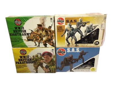 Lot 277 - Airfix 1:32 Scale mixed selection of Target Pattern Artwork Indians, Medieval & Russian Infantry, Model Figures Cowboys, Indians & 7th Cavalry, plus Waterloo Highland Infantry (x4) and WWII infantr...