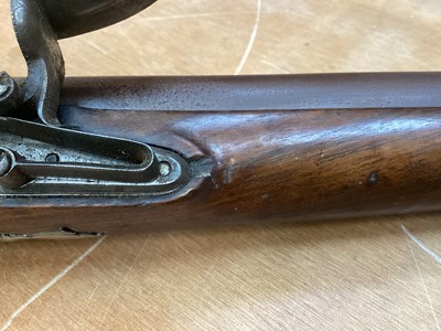 Lot 907 - Good quality Georgian 10 bore Flintlock sporting gun by Sikes (Melford?)