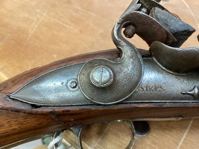 Lot 907 - Good quality Georgian 10 bore Flintlock sporting gun by Sikes (Melford?)