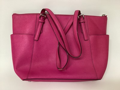 Michael Kors Purse: Snag a handbag for less than $149 right now