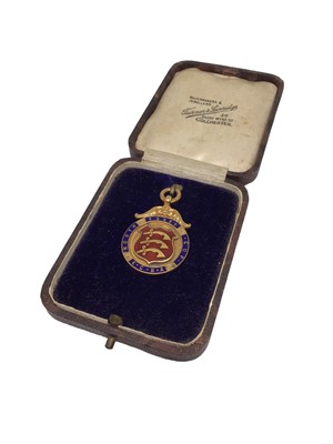 Lot 8 - 9ct gold and enamelled North Essex Cup bowling association medallion, with presentation inscription to reverse
