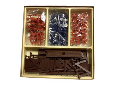 Lot 281 - Airfix HO OO Scale Snap Together Wild West Fort Playset, boxed No.1650 (1)