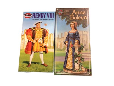 Lot 289 - Airfix 1:12 Scale Kings & Queens etc. model kits including Charles I No.02511, Oliver Cromwell No.2510, Henry VIII No.2501, Anne Boleyn No.3542, Queen Elizabeth I No.3546 & Coldstream Guardsman No....