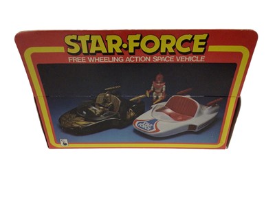 Lot 305 - Star Force Space models & figures, plus Atlas UFO Robot Goldrake & two Flexy Space Pirates (9 items)