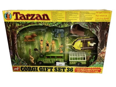 Lot 321 - Corgi c1976 Tarzan Gift Set 36, with 22 pieces, in window box (1)